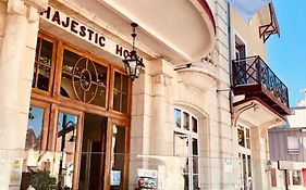 Logis Hotel Majestic Chatelaillon Plage - La Rochelle