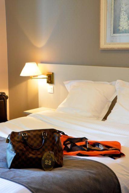 Logis Hotel Majestic Chatelaillon Plage - La Rochelle Exterior foto