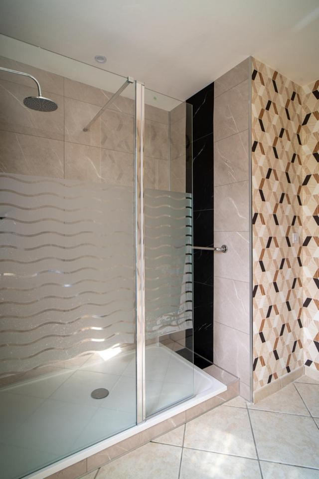 Logis Hotel Majestic Chatelaillon Plage - La Rochelle Habitación foto