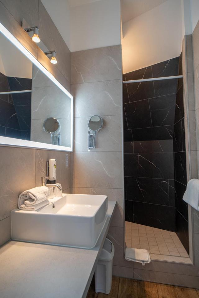 Logis Hotel Majestic Chatelaillon Plage - La Rochelle Habitación foto